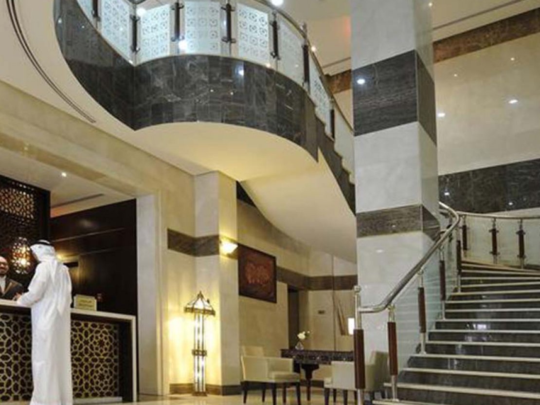 3 Star 10 Nights December Holidays Umrah Package 2023