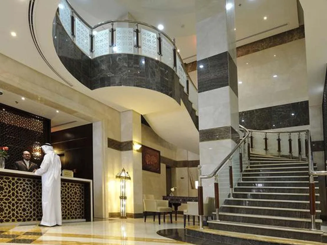 4 Star 7 Nights December Umrah Package 2023