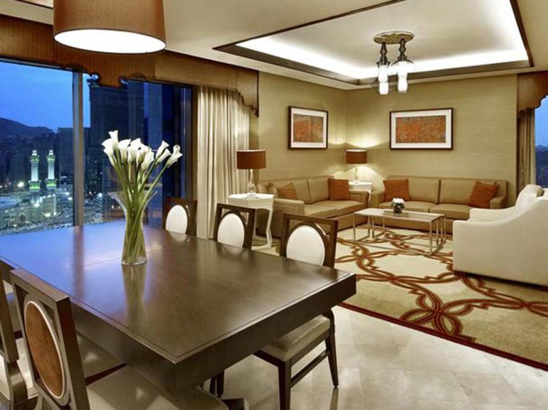 3 Star 7 Nights December Holidays Umrah Package 2023