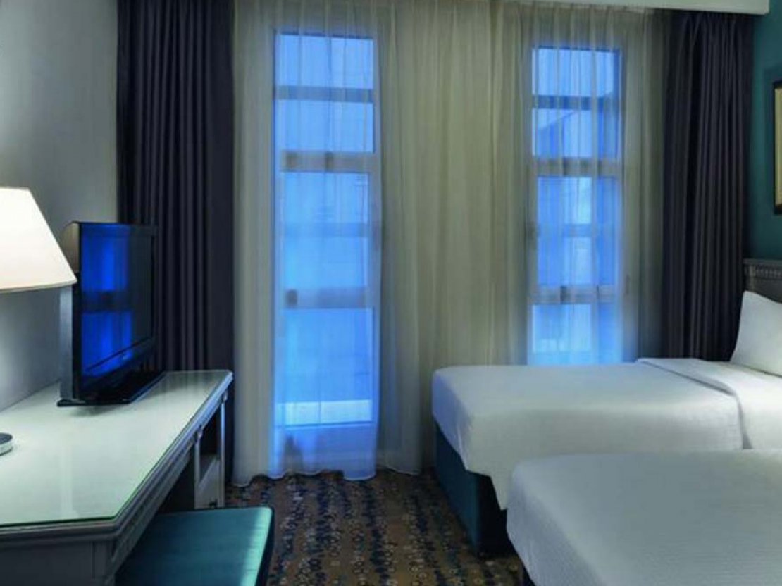 3 Star 7 Nights December Holidays Umrah Package 2023