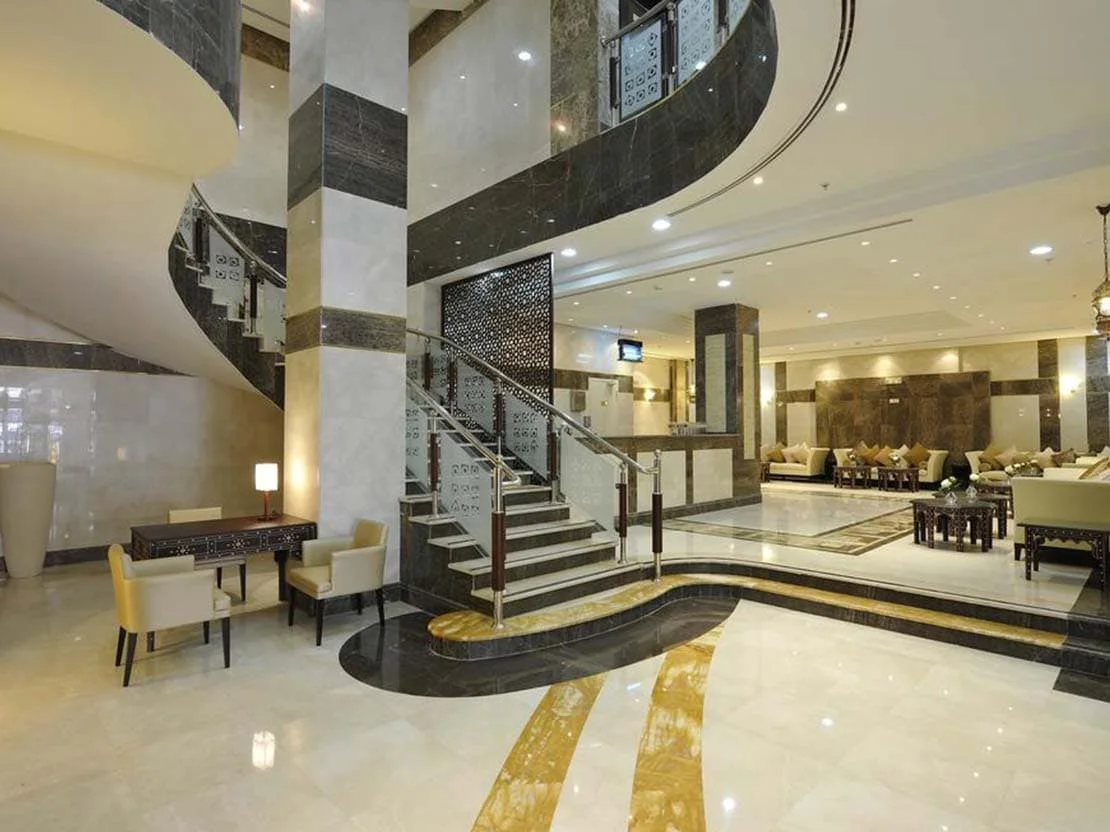 4 Star 7 Nights December Umrah Package 2023