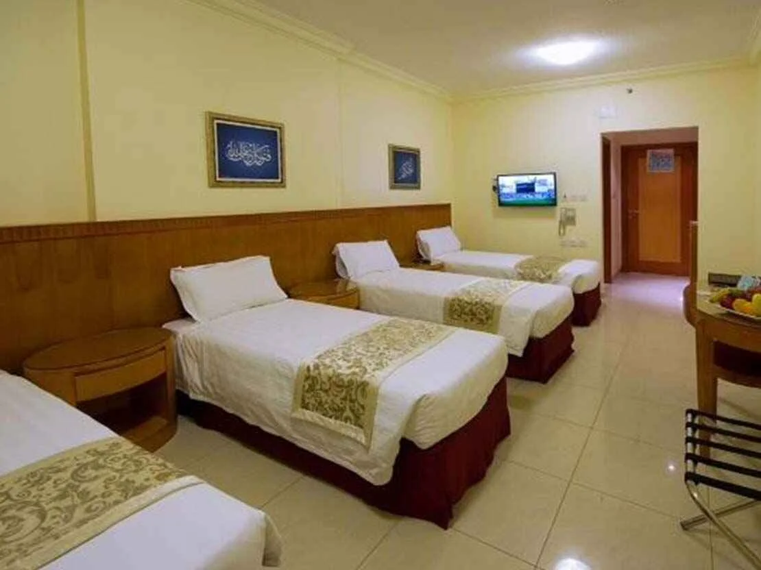 3 Star 7 Nights Family Umrah Package