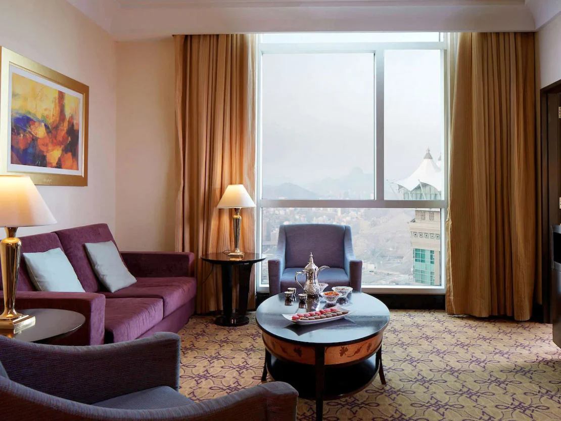 5 Star 10 Nights December Umrah Package 2023