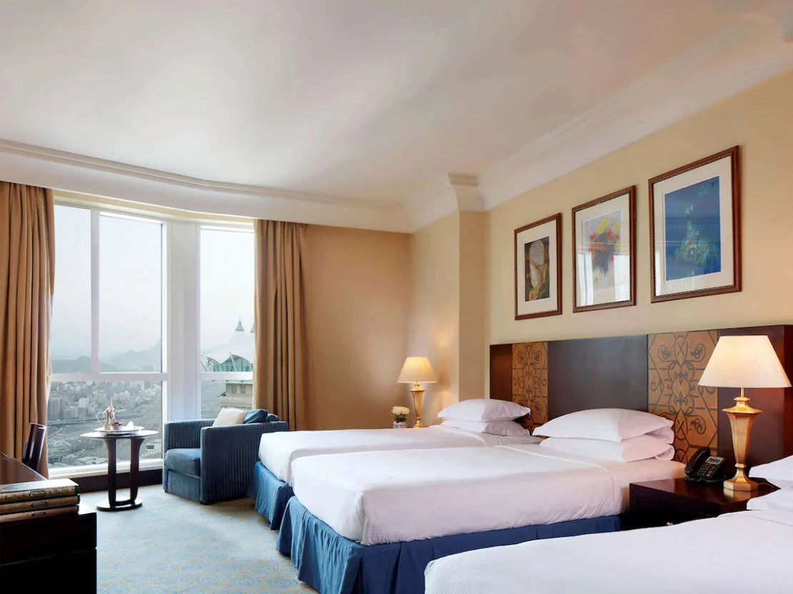 5 Star 10 Nights December Umrah Package 2023