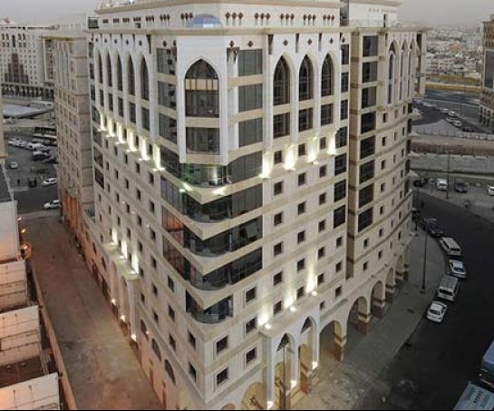 3 Star 12 Nights December Holidays Umrah Package 2023