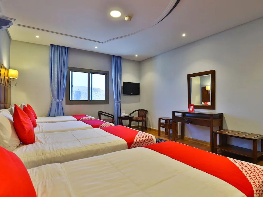 3 Star 10 Nights December Umrah Package 2023